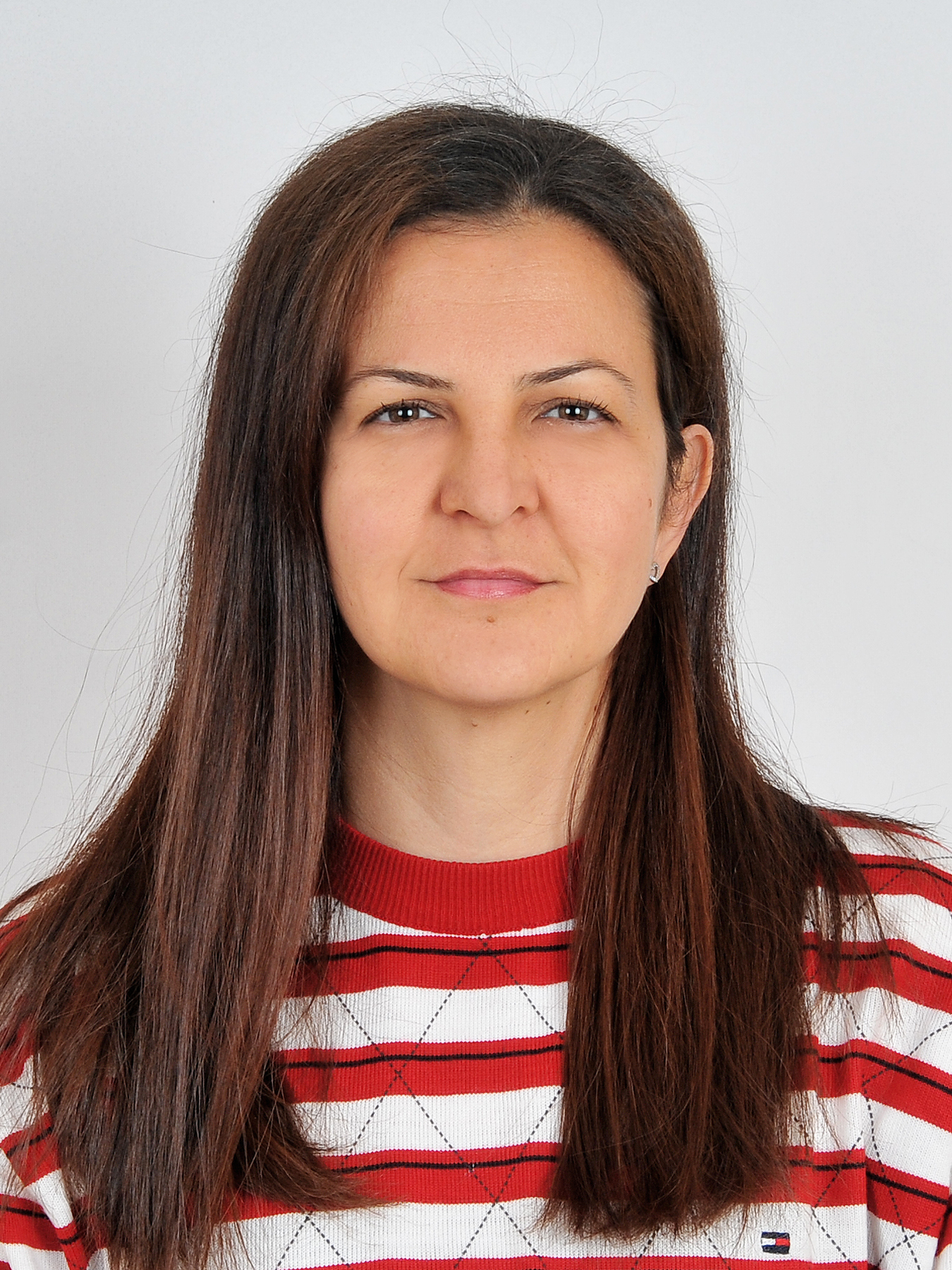 GÖZDE ÖZER ÜNVER